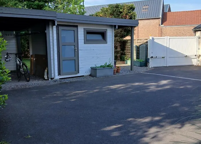 Les Trois Salazes Bed & Breakfast